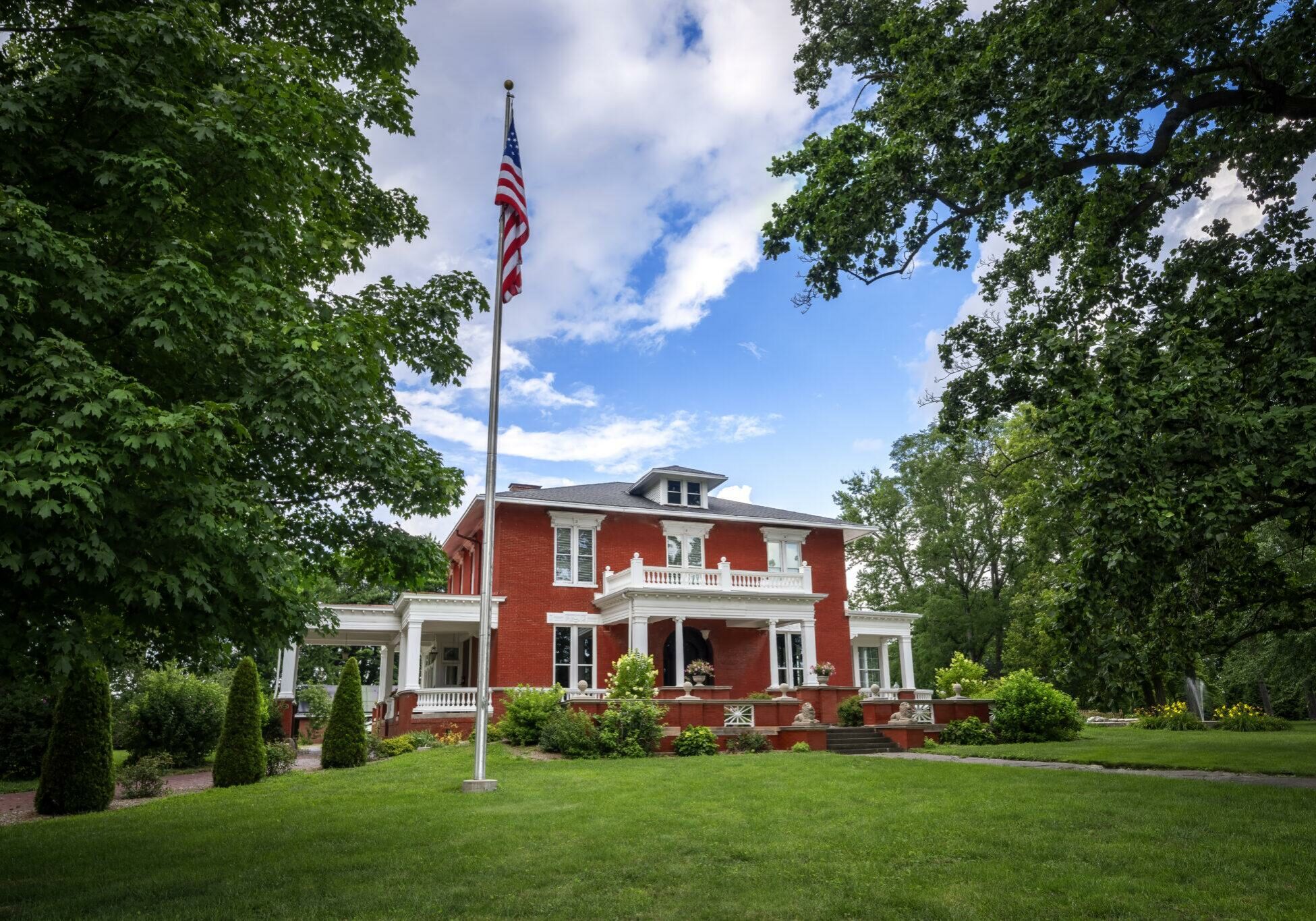 1419 Locust Street